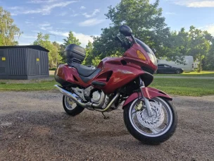 Honda NT