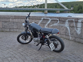 Yamaha SR