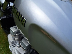 Yamaha XJR