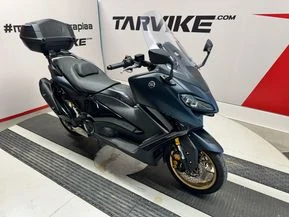 Yamaha T-Max