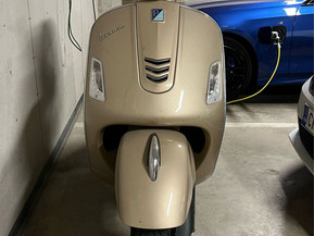 Vespa GTS