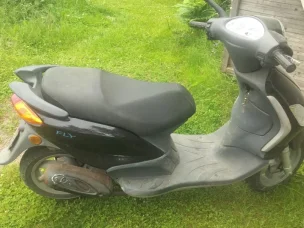 Piaggio Fly