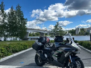 Kawasaki H2