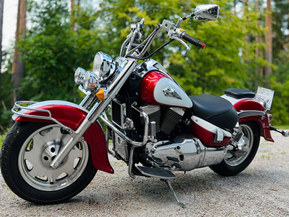 Suzuki VL