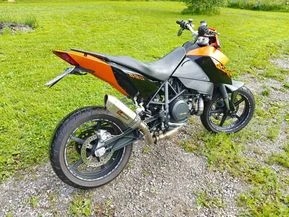 KTM 690