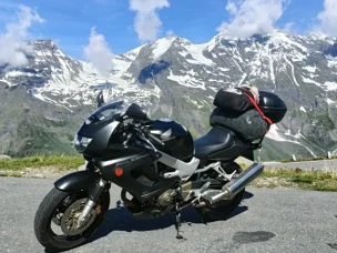 Honda VTR