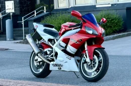 Yamaha YZF-R1