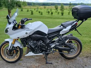 Yamaha FZ8-S