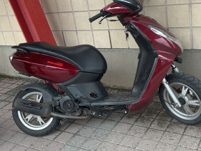 Peugeot Kisbee