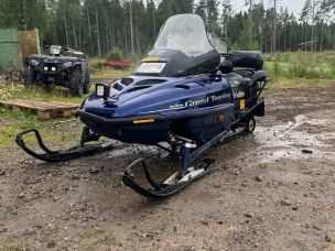 Ski-Doo Grand Touring