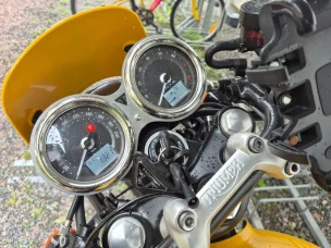 Triumph Street Twin