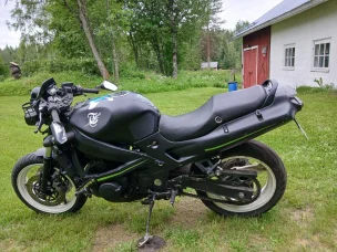 Kawasaki ZZR