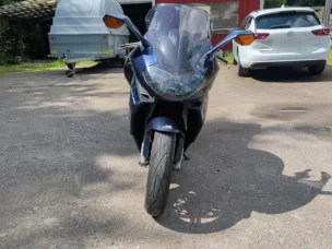 Aprilia RST