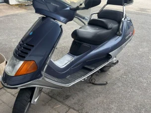Piaggio Hexagon