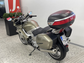 Yamaha FJR