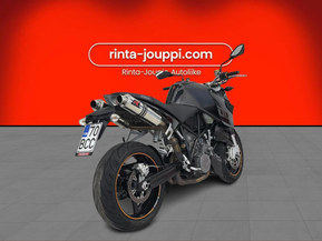 KTM 990