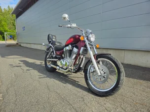 Suzuki Intruder