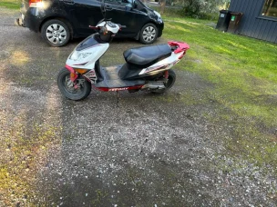 Keeway RY6