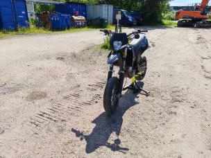 KTM 525