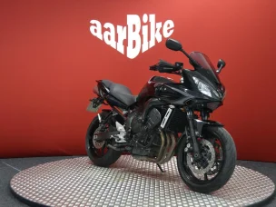 Yamaha FZ6-S