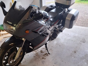 Suzuki GSX