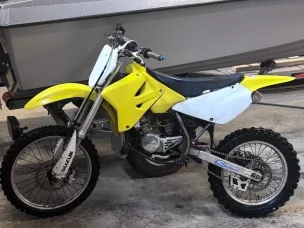 Suzuki RM