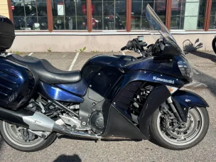 Kawasaki GTR