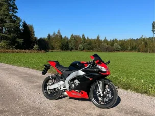 Aprilia RS