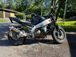 Kawasaki ZX-9R
