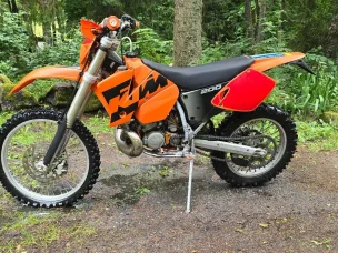 KTM 200