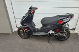 Peugeot Speedfight 4