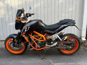 KTM 390