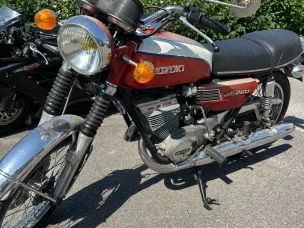 Suzuki GT