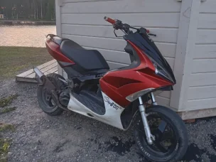 Peugeot Jet c-Tech