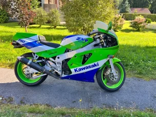 Kawasaki ZXR