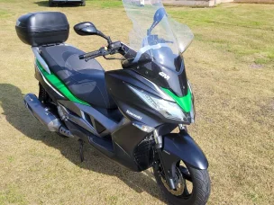 Kawasaki J300 ABS