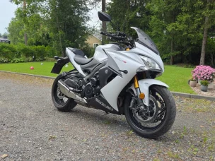 Suzuki GSX-S