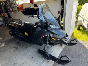 Ski-Doo Summit