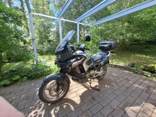 Honda XL