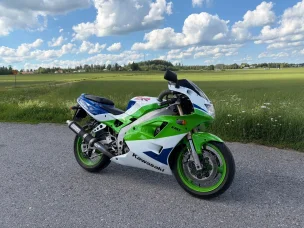 Kawasaki ZXR