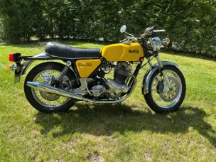 Norton Commando