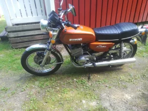 Suzuki GT