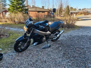 Honda X11