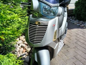Kymco People