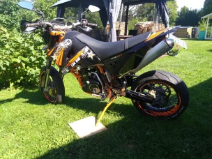 KTM 640
