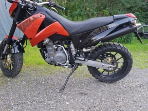 KTM 640
