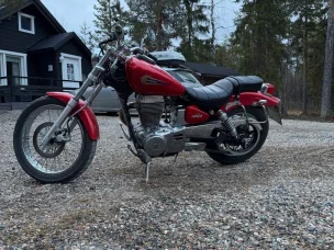 Suzuki LS