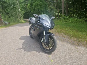 Ducati 848