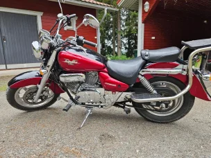 Hyosung Aquila