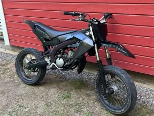 Aprilia SX